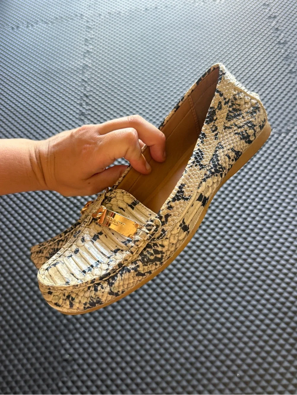 Coach snakeskin print loafers 6.5 women’s